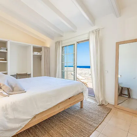 Peaceful Getaway By The Sea In Na Macaret, Menorca