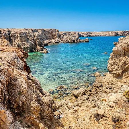 Villa Peaceful Getaway By The Sea In Na Macaret, Menorca *