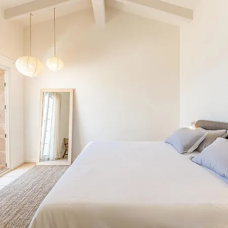 Villa Peaceful Getaway By The Sea In Na Macaret, Menorca